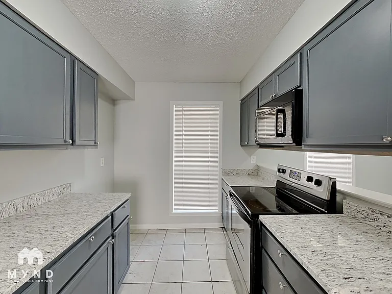6919 Glenwick Dr — Photo 6
