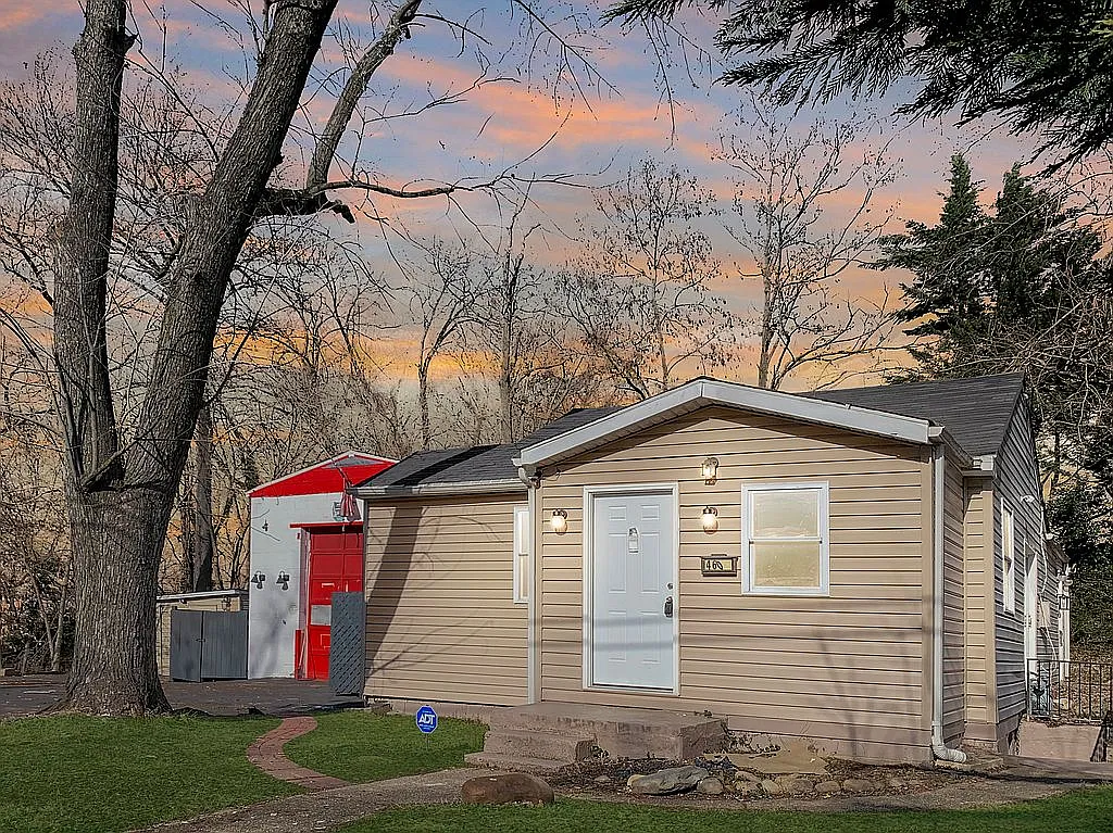 4606 Gunther St photo 1
