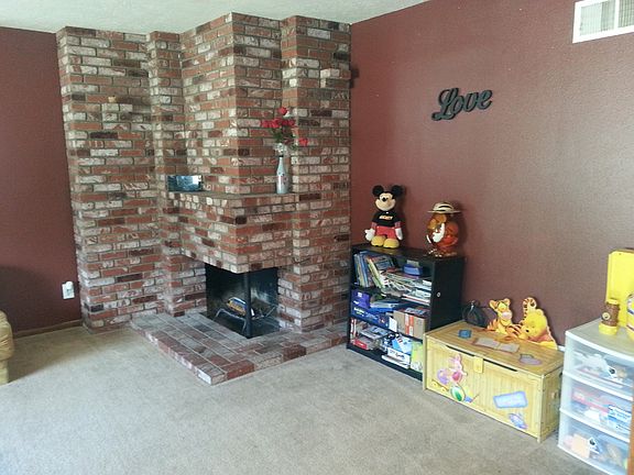 4th image of 1189 E 39th St