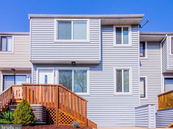 2235 Notely Ln, Crofton, MD 21114