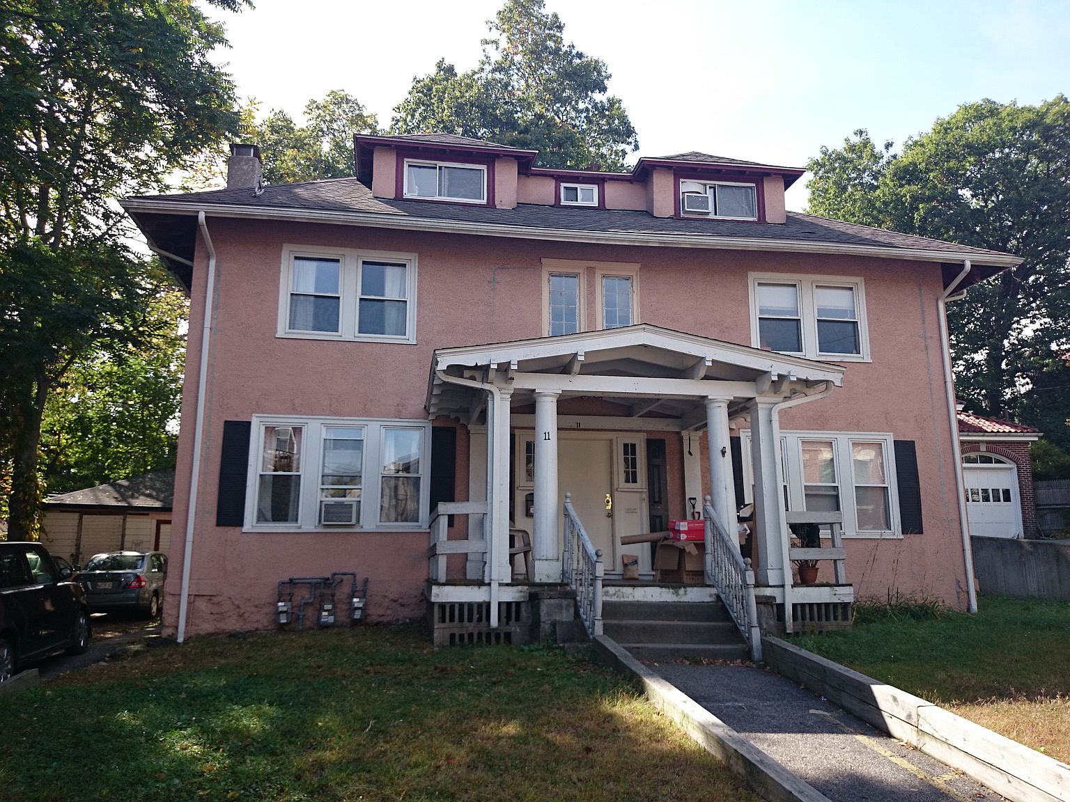 11 Kinross Rd, Brighton, MA 02135 Zillow