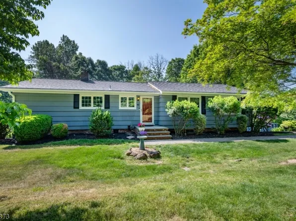 10 Foremost Mountain Rd, Montville Twp., NJ 07082
