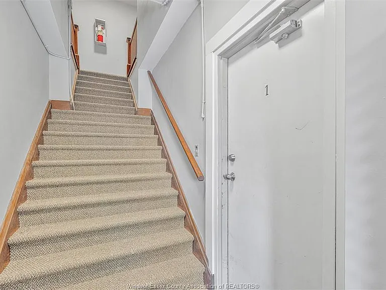 1094 Lincoln Rd — Photo 24
