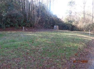 90 Cline Branch Rd, Bryson City, NC 28713