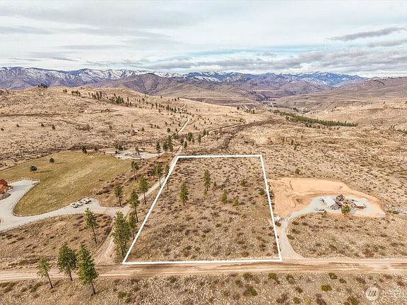 3rd image of 817 Bill Shaw Road