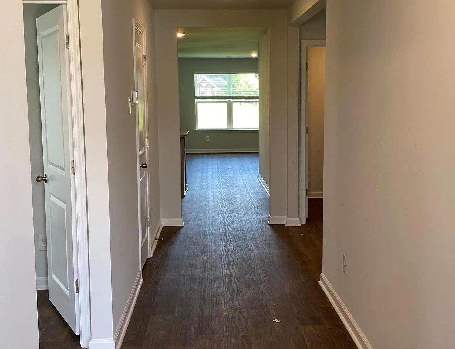 4 bed, 2.0 bath, 1782 sqft, $2,500 — Photo 2