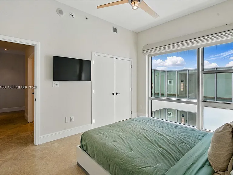 6799 Collins Ave #401 — Photo 30