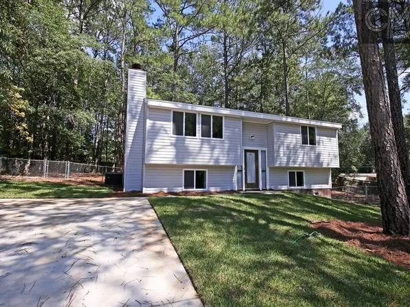 186 Snow Ln, Lexington, SC 29073