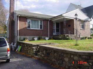 20 Chestnut St, Milford, MA 01757