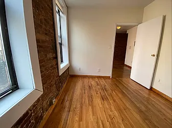 Rented by Best Apartments North Inc