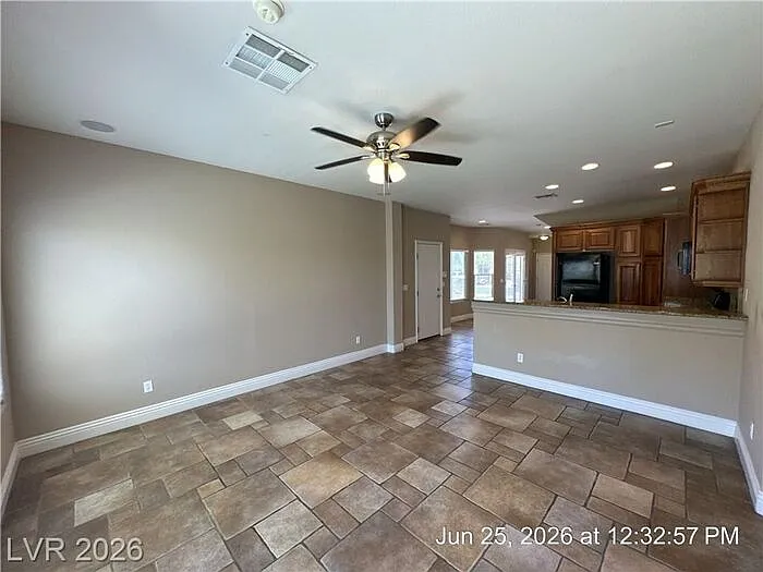 8103 Cheerful Valley Ave — Photo 15