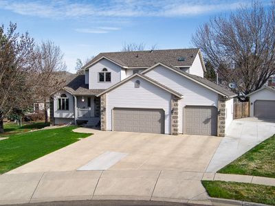 2522 Sharps Pl, Bismarck, ND, 58503