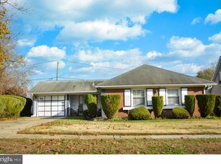 28 Hamilton Ln, Willingboro, NJ 08046