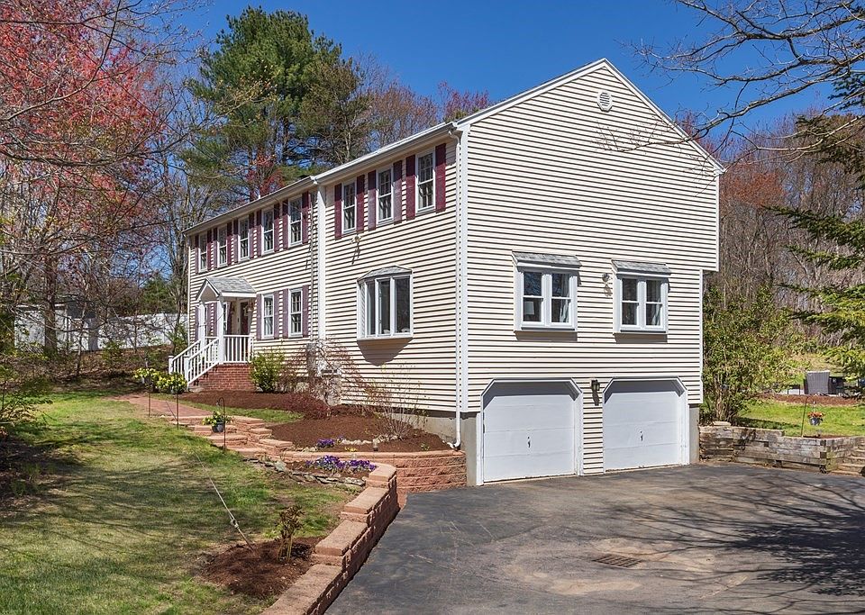 3 Summer St, Foxboro, MA 02035 Zillow