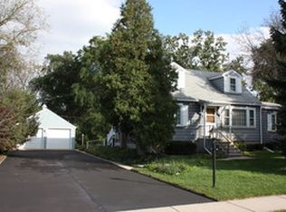 429 Pine Ave, Wood Dale, IL 60191