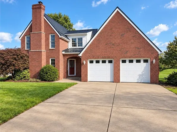 65893 McGregor Hill Rd, Bellaire, OH 43906