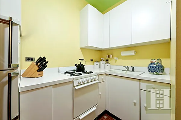 Sold by Halstead Real Estate | media 3