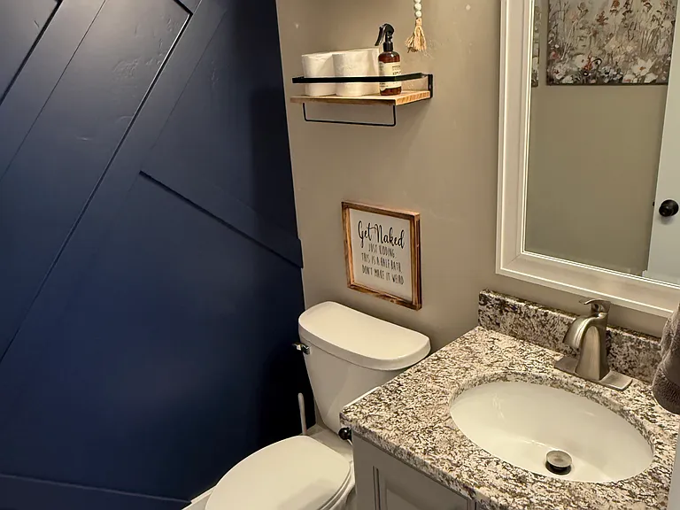 592 N Hills Ct — Photo 62