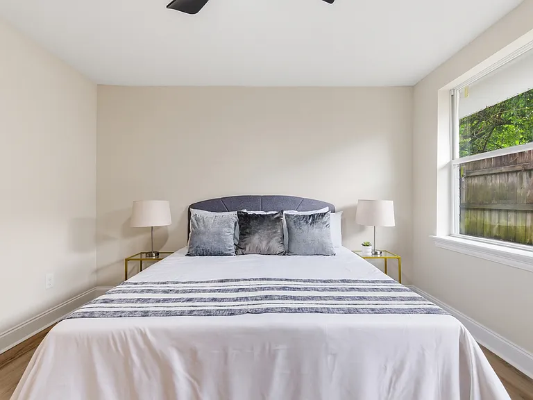 110 Jules Ave — Photo 15