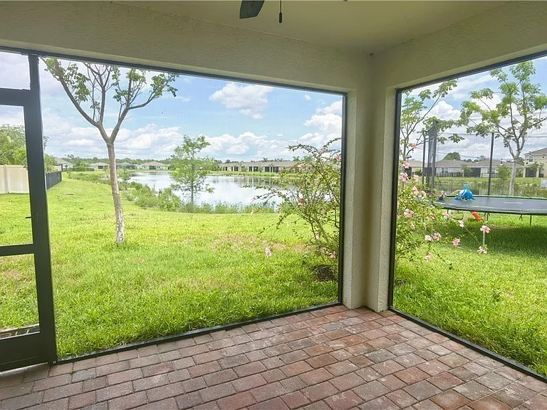 18540 Cronin Sand Ln — Photo 21