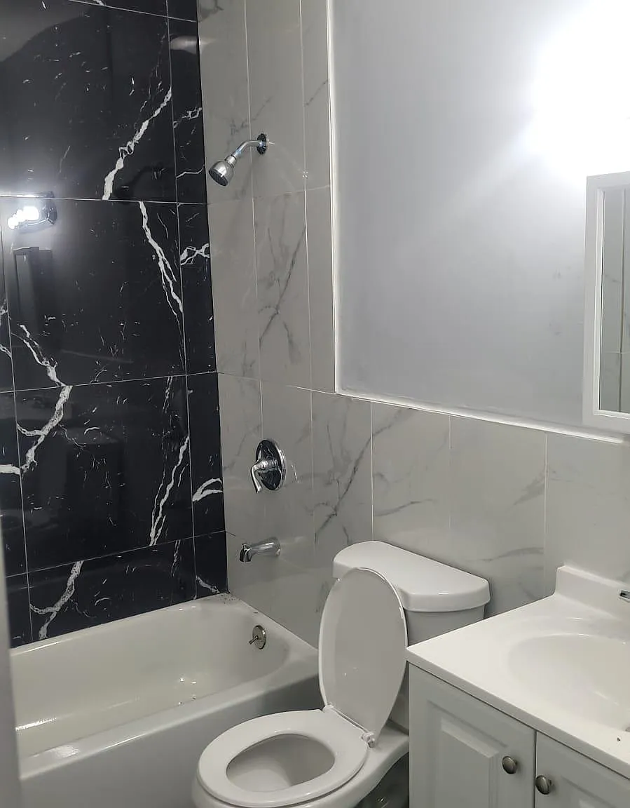 3 bed, $2,195 — Photo 1