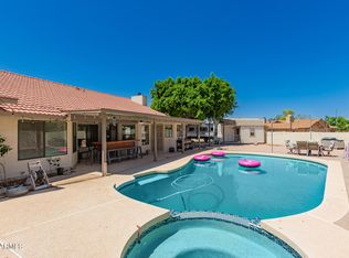 930 N Sandal Cir, Mesa, AZ 85205
