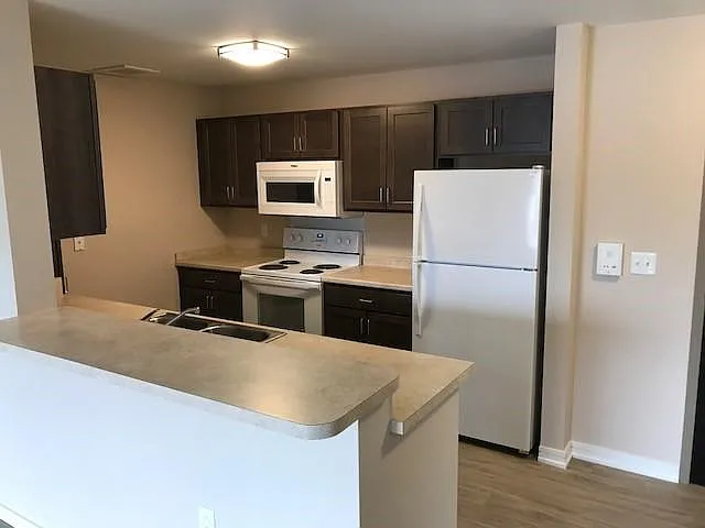Hillcrest Residences Senior Community — Photo 12