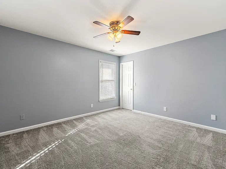 1708 Bonnabel Trce NE #1 — Photo 32