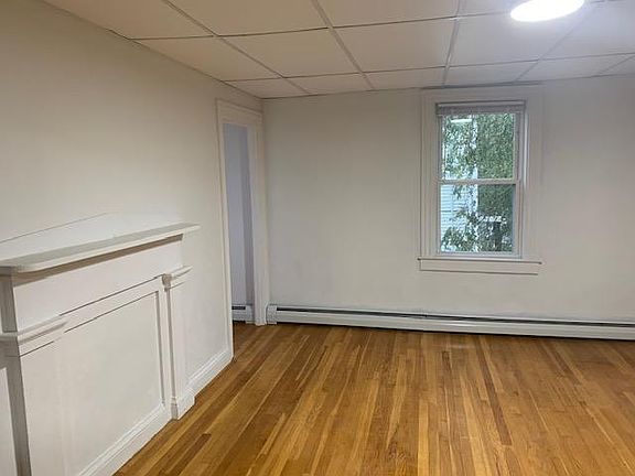 2nd floor living area