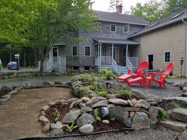 26 Otter Creek Dr