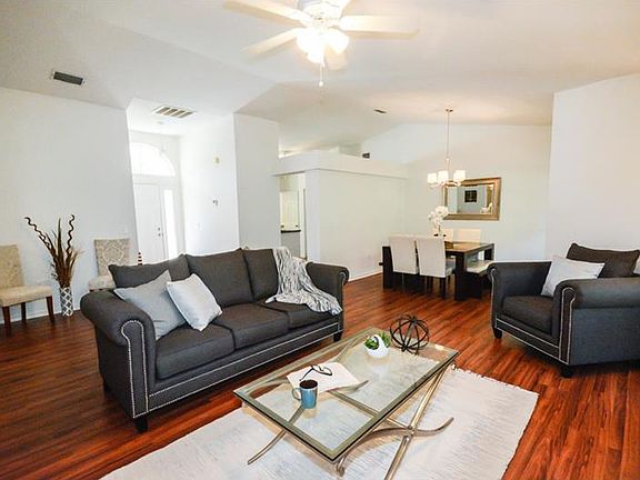4th image of 2501 Southern Oak Cir