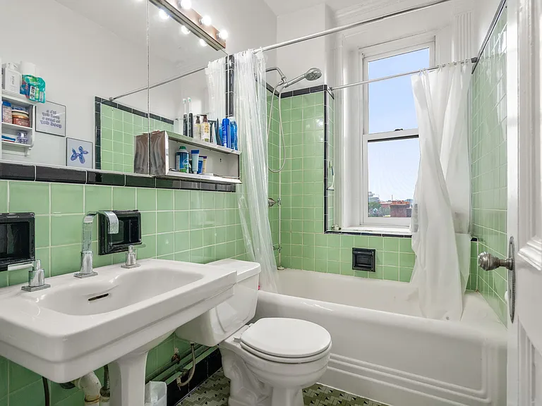 8 Garrison St #606 — Photo 8