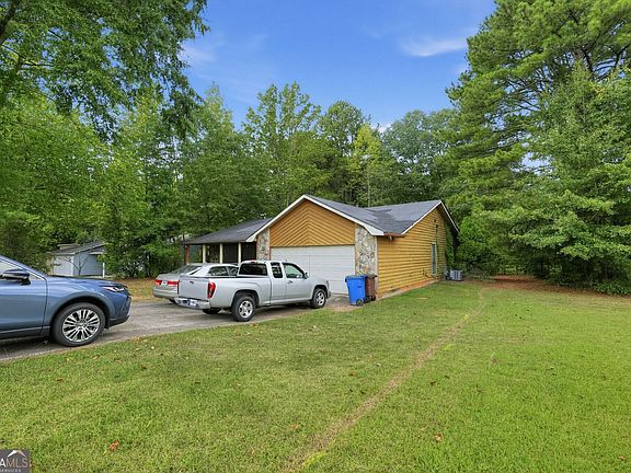 5th image of 217 Avalon Way