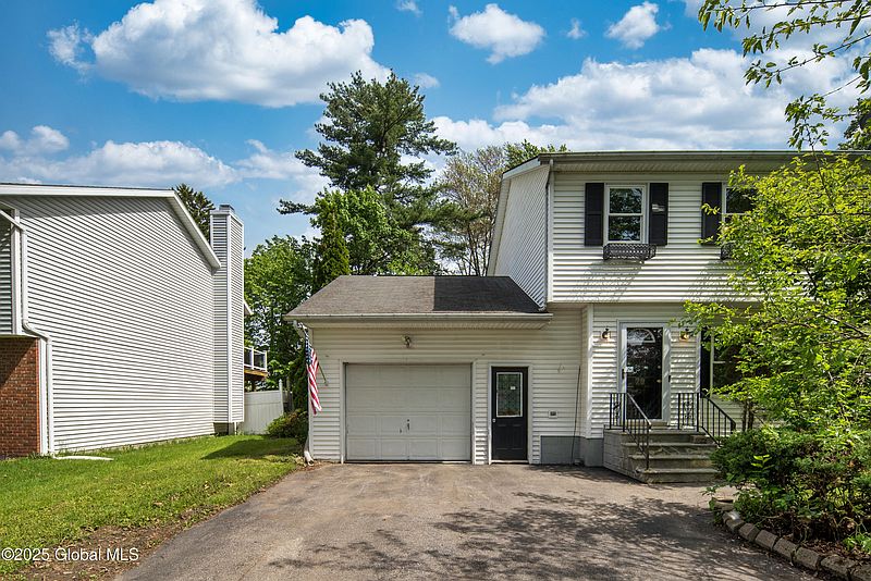 2nd image of 78 Dewitt Avenue