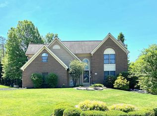 5220 Saint Andrews Dr, Westerville, OH 43082