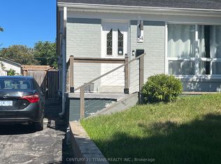 54 Newlands Ave, Toronto, ON M1L1R9