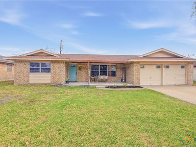 2002 Mission Dr, Victoria, TX, 77901