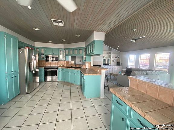 5th image of 15305 Tortuga Ct