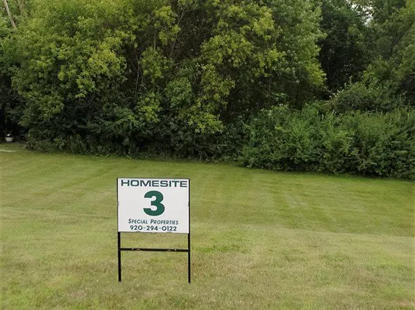 706 Kensington Drive #3, Ripon, WI 54971