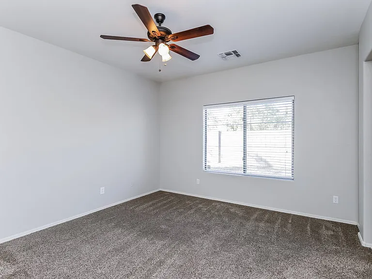 3402 N 129th Dr — Photo 9