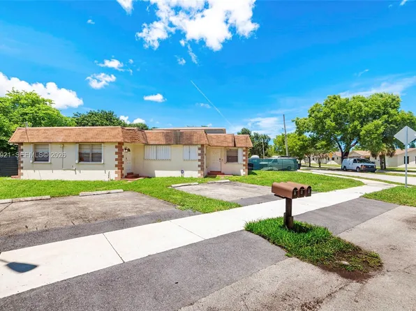 201 Columbus Pkwy, Hollywood, FL 33021