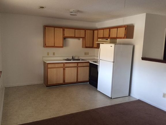 2nd image of 3366 Frontgate Dr APT 9
