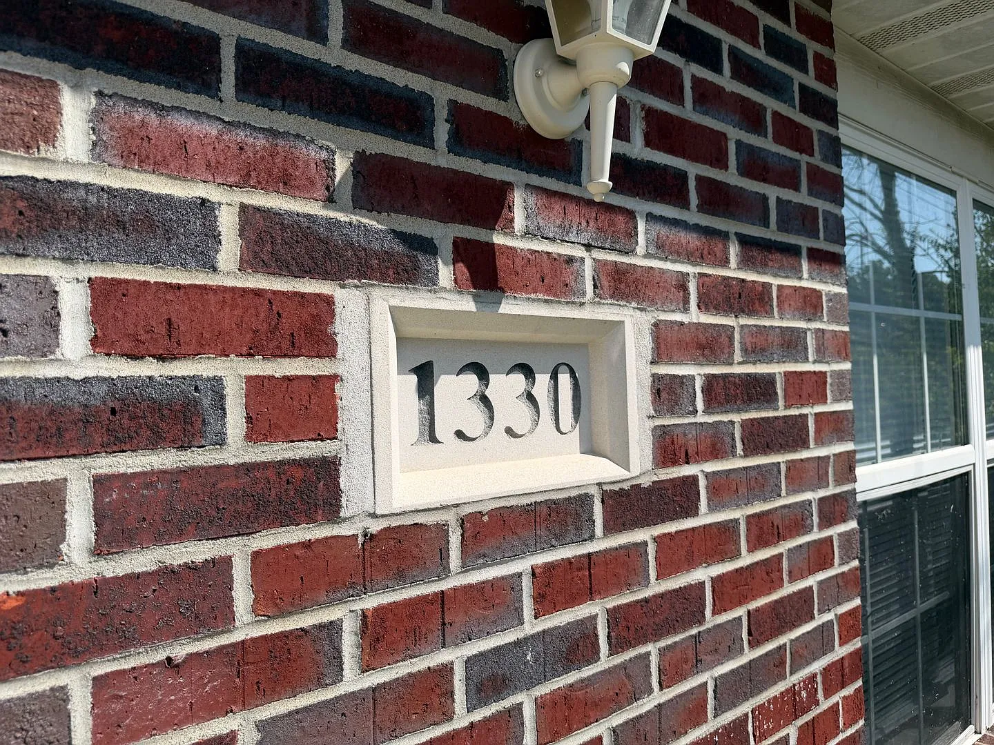 Nice 3 Bedroom Duplex — Photo 2