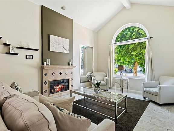 4th image of 5706 Aura Ave