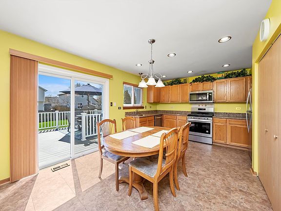 5th image of 4302 Carrington Ln