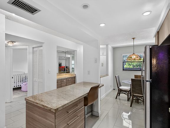5th image of 7547 NW 79th Avenue #212