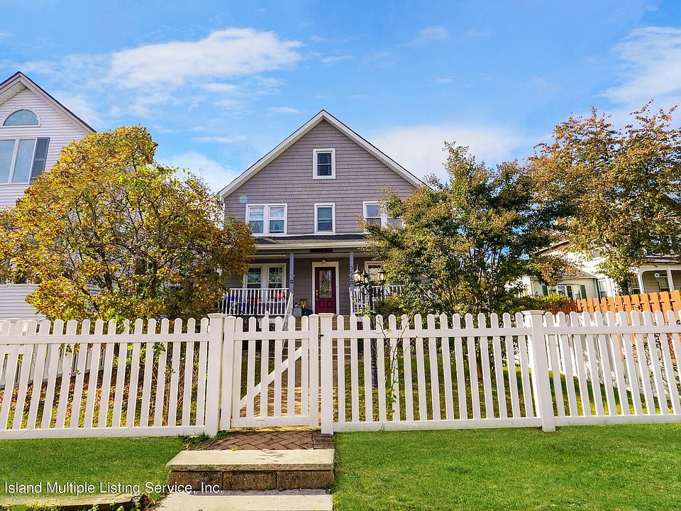 1st image of 354 Brehaut Ave