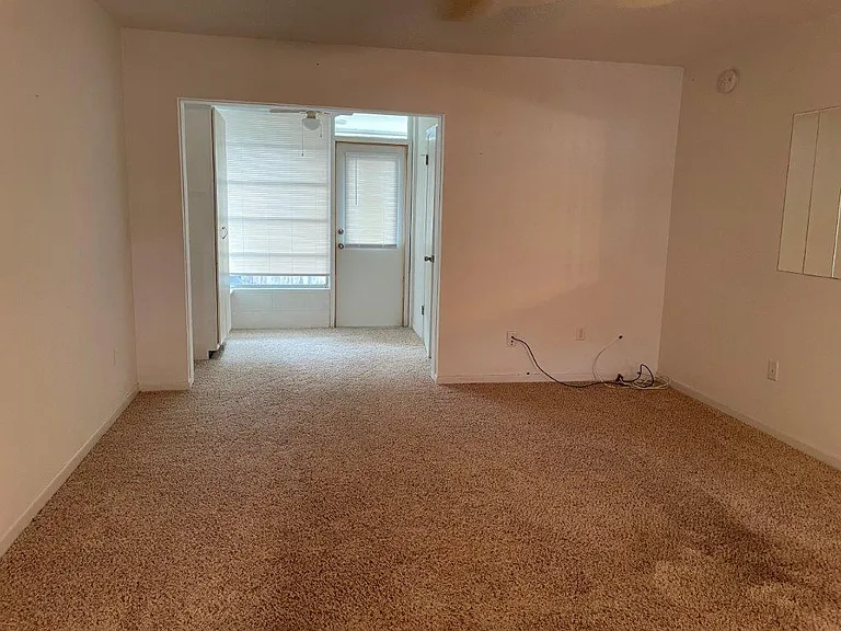 720 B E Minnesota Ave #B — Photo 7