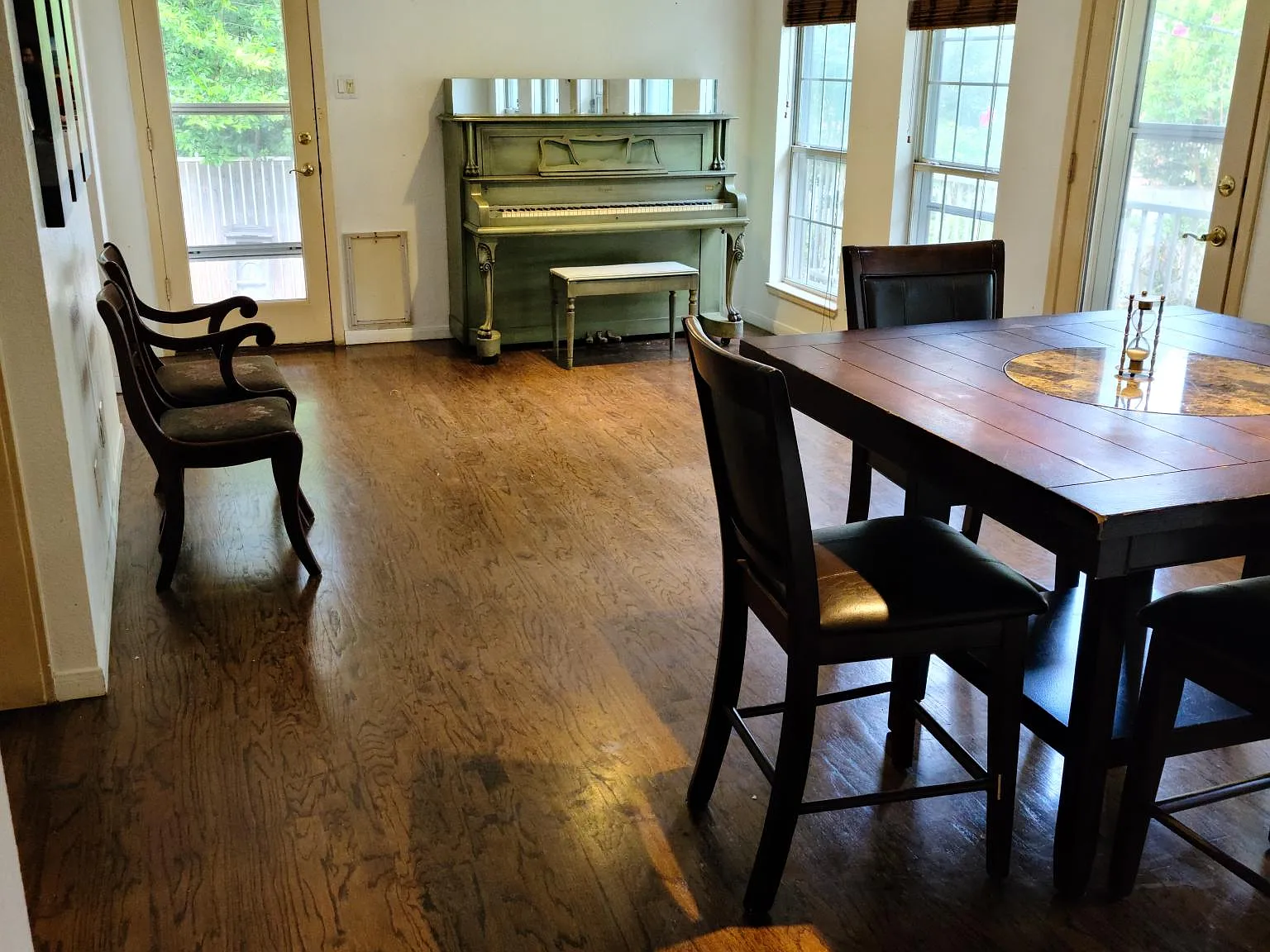 3 bed, 1488 sqft, $2,495 — Photo 3