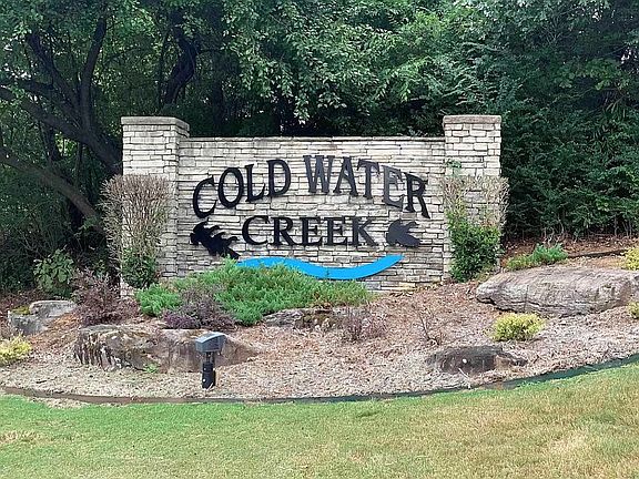 5th image of 0 Coldwater Dr #252